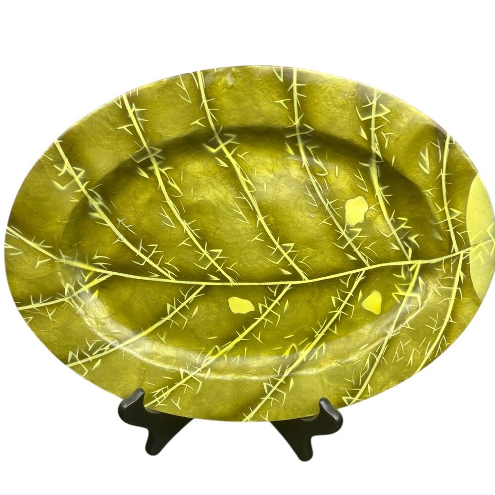 Handcrafted Beautiful Green Capiz Plate made in Phillipines